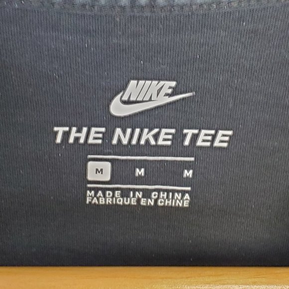 Nike Long Sleeve "The Nike Tee" size M - Picture 3 of 4